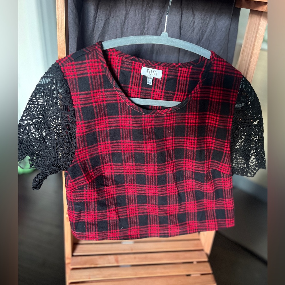 TOBI  Women’s shirt Small